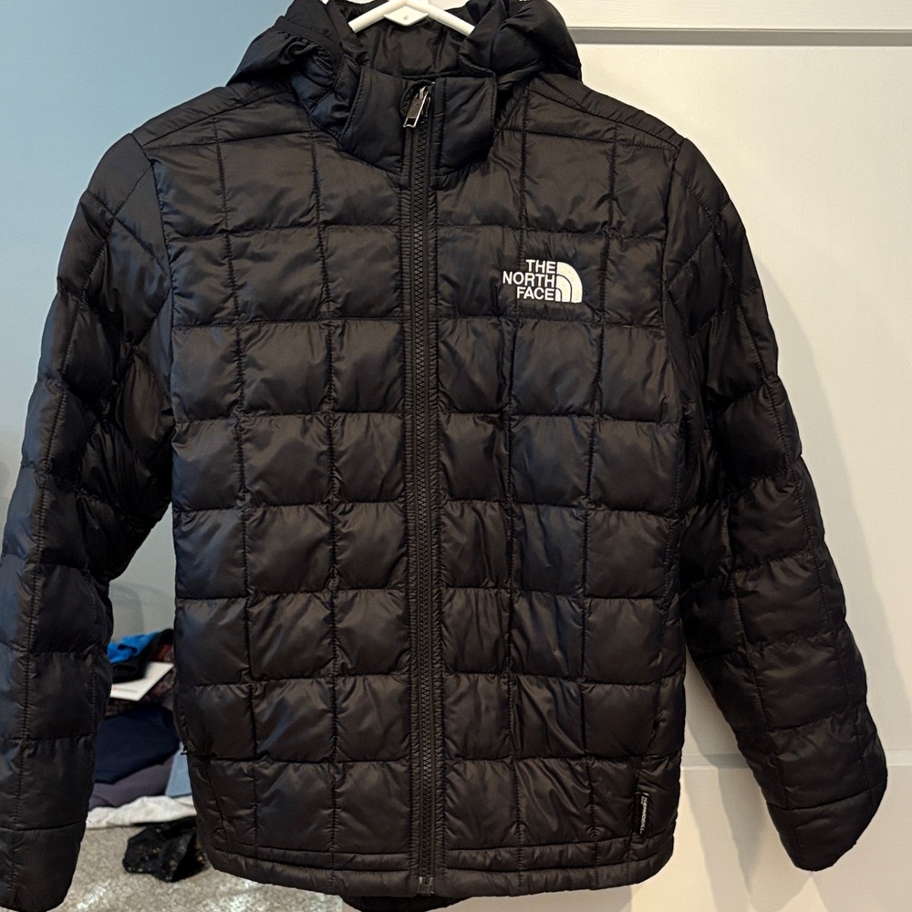 The North Face Kids Quilted Black Puffer Jacket size 12